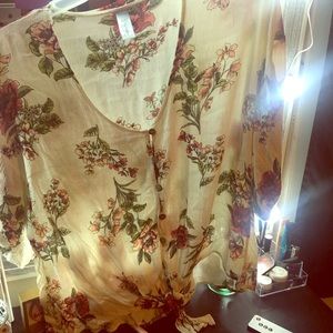 Floral top